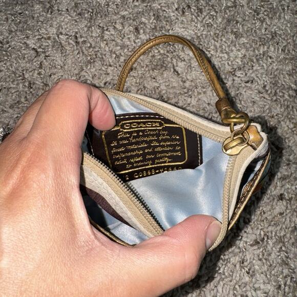 Vintage Y2K Coach Legacy Stripe Wristlet Multi Color Satin Lining 2000’s Wallet - Picture 7 of 9